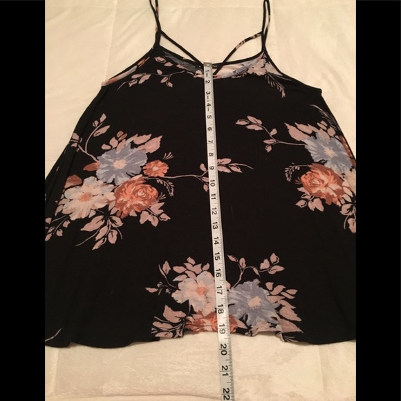 🌻5/$35🌻 ModCloth | Black Floral Strappy Spaghetti Strap Top - Picture 5 of 8